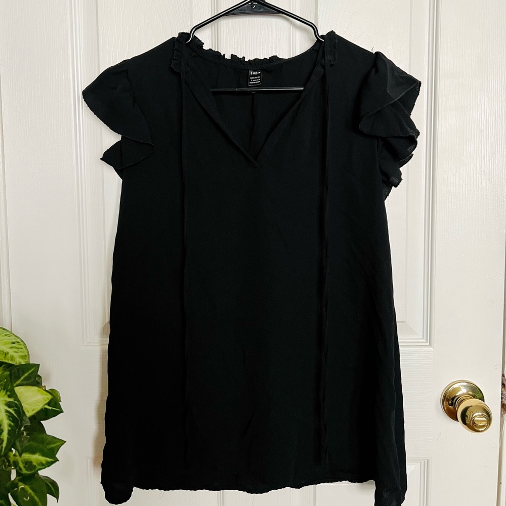 Maternity Ruffle Sleeve Blouse - L